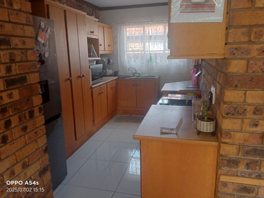 To Let 3 Bedroom Property for Rent in Hospitaalpark Free State
